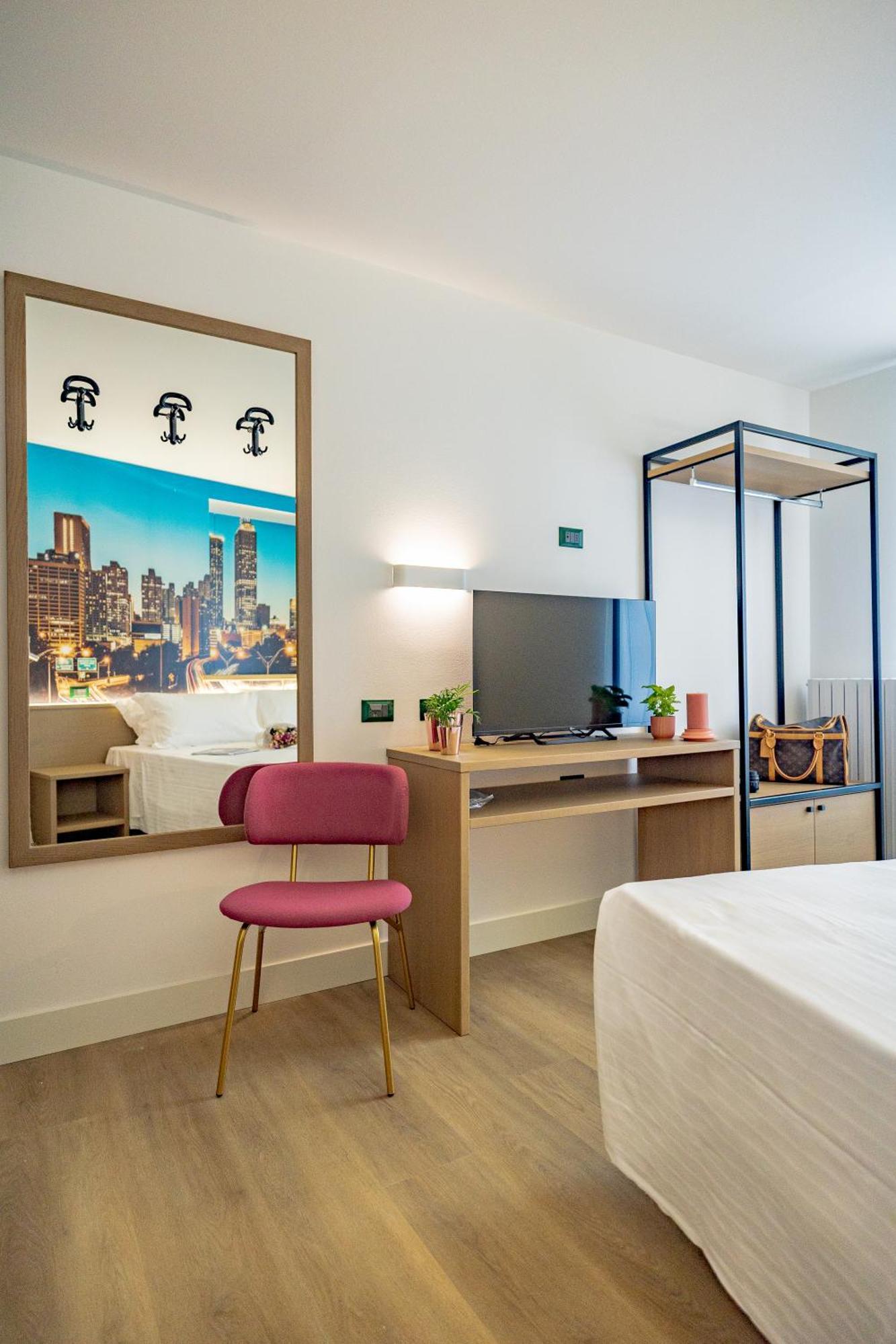 Hotel Ristorante Val America Sernio Kültér fotó